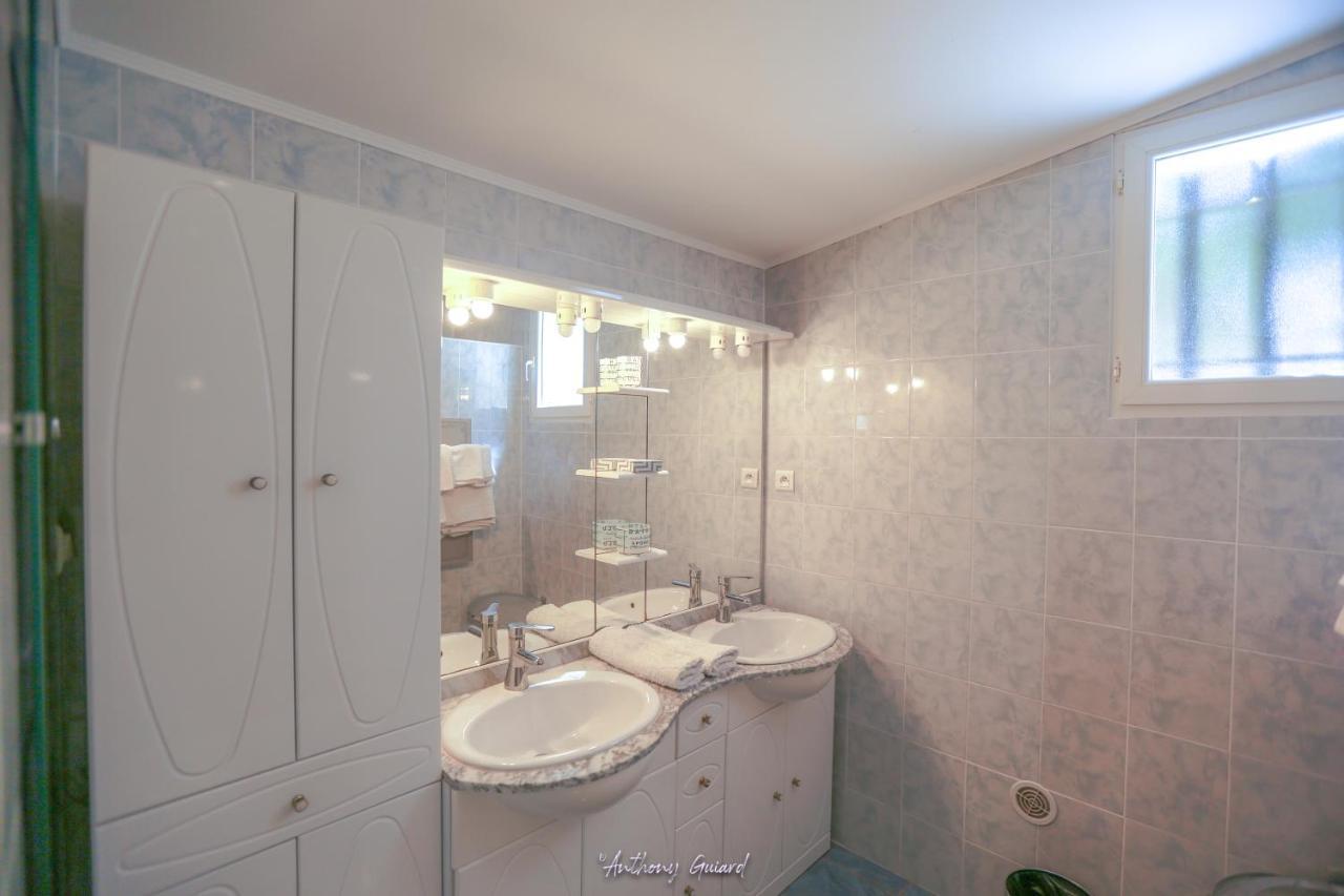 Residence Mari Folelli ภายนอก รูปภาพ