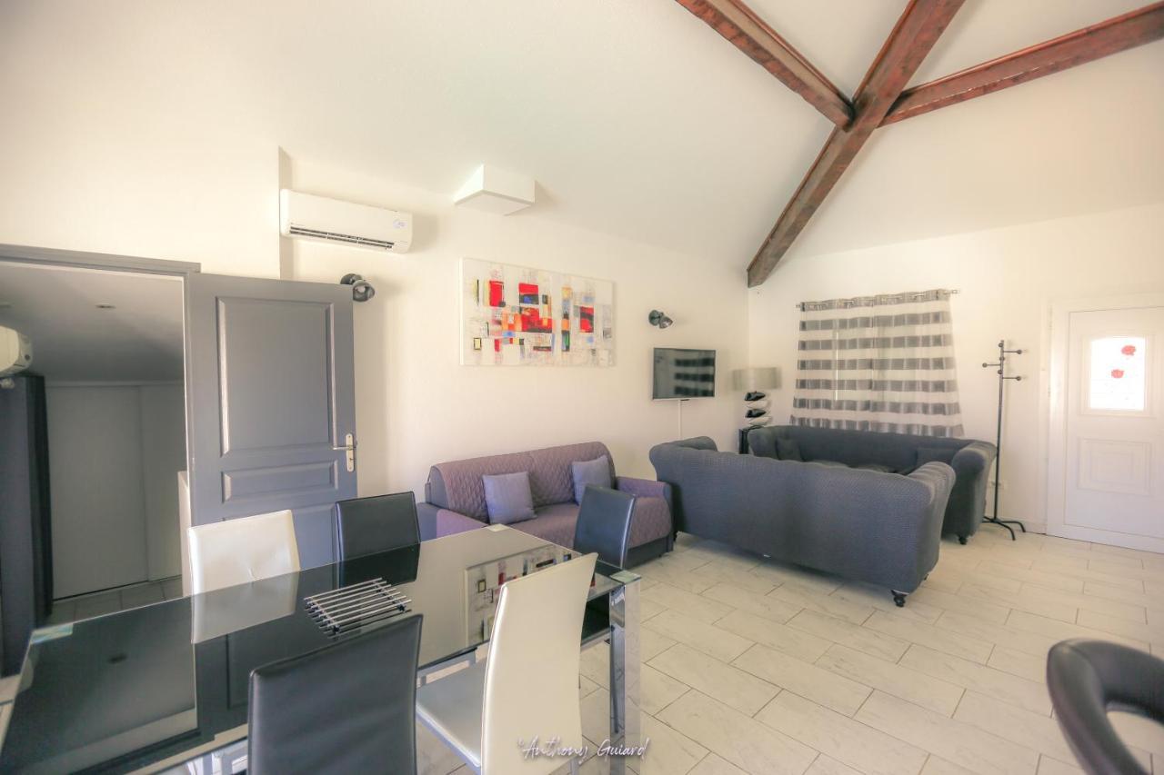 Residence Mari Folelli ภายนอก รูปภาพ