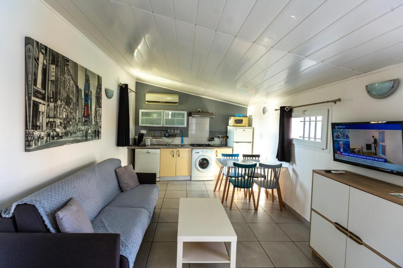 Residence Mari Folelli ภายนอก รูปภาพ