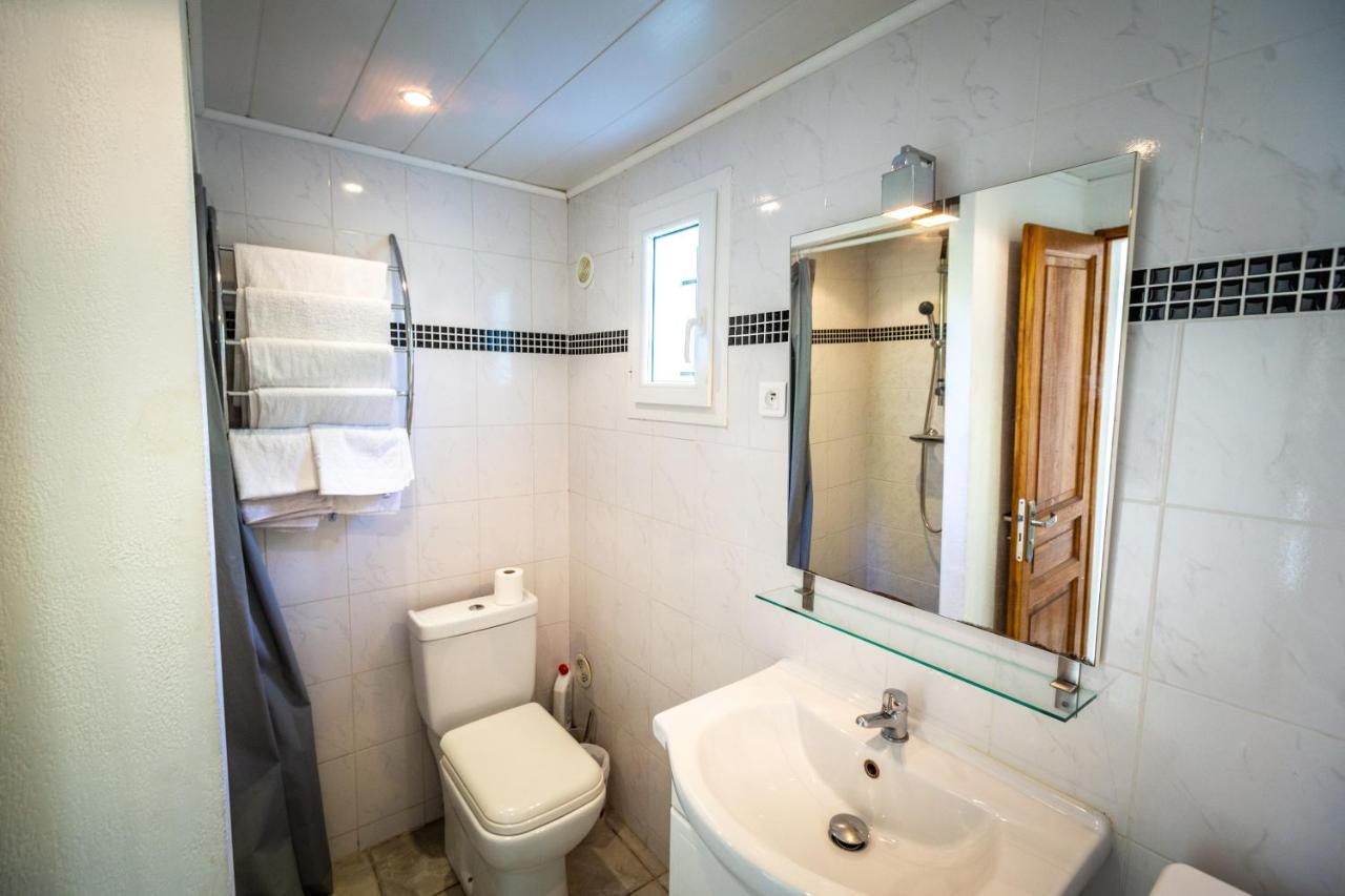 Residence Mari Folelli ภายนอก รูปภาพ